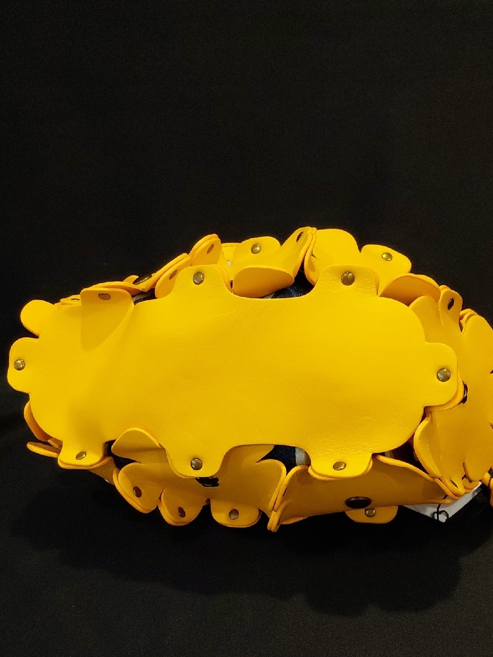 KURT GEIGER LONDON Chelsea Flowers Bag - Picture 6 of 16